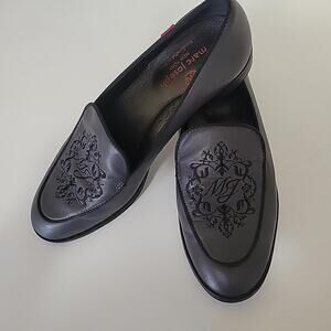 Marc Joseph New York Women's Leather Slip-on Loafers Grey Size 6